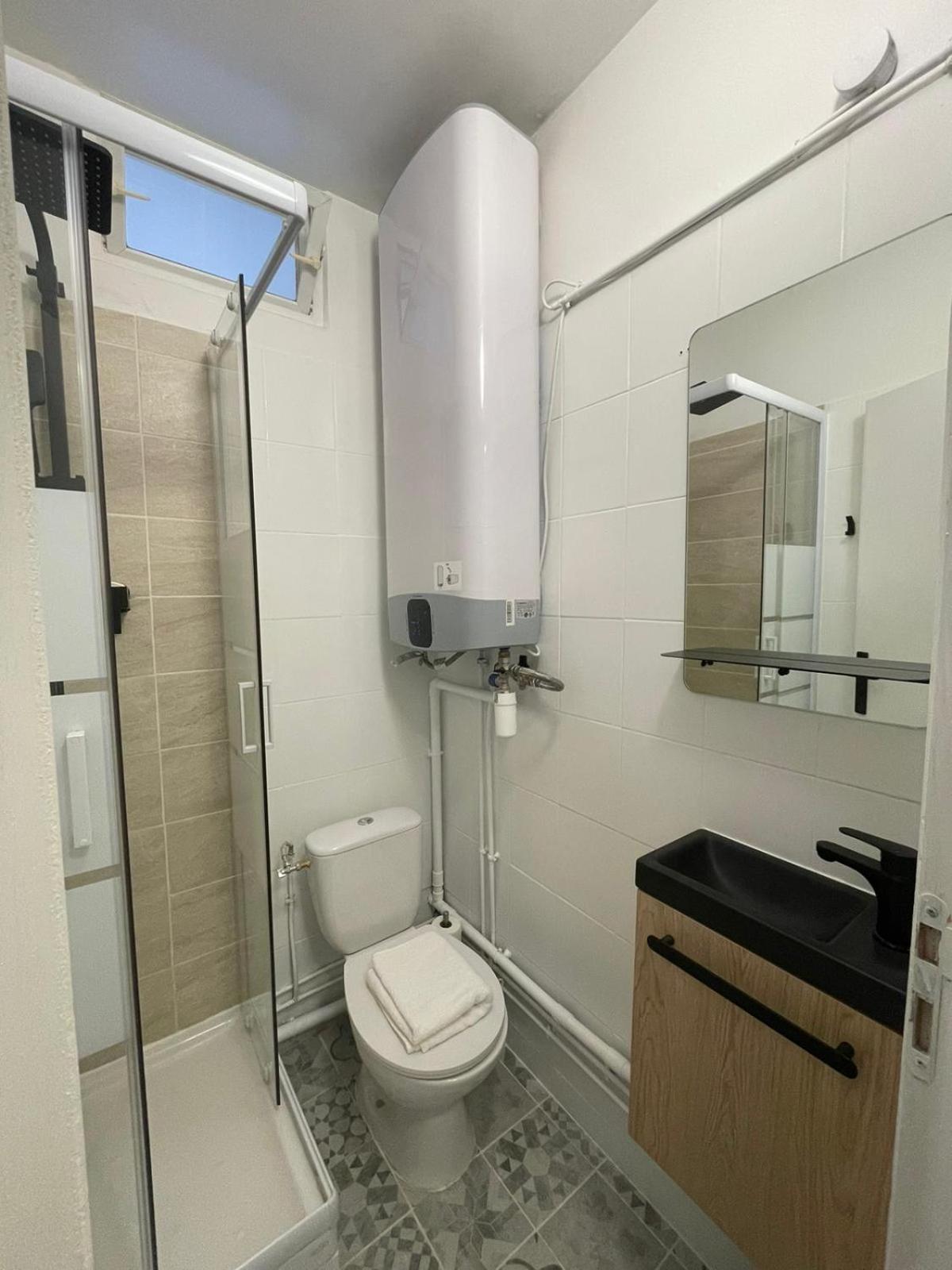 Charmant Appartement Proche Paris Et Stade De France ! Saint-Denis  Luaran gambar